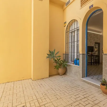 Διαμέρισμα Jema Bajondillo Junto A La Playa