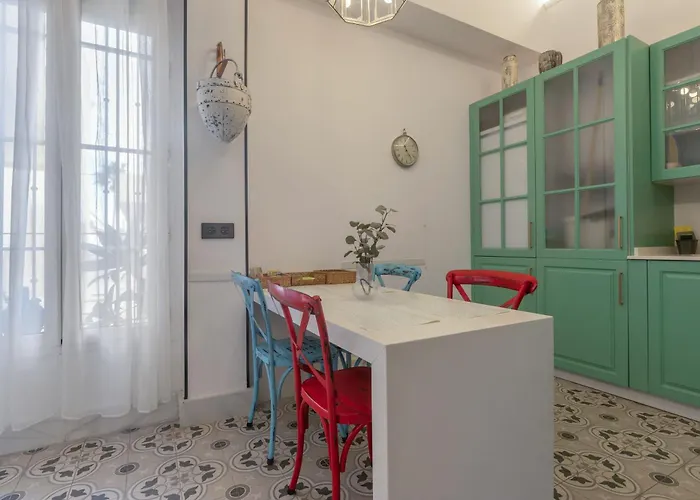 Jema Bajondillo Junto A La Playa