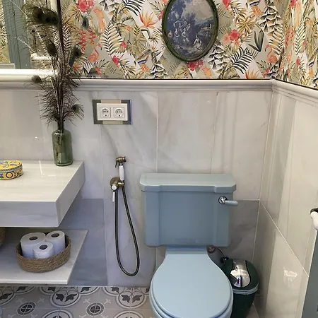 Jema Bajondillo Junto A La Playa *