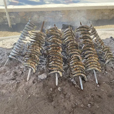 Jema Bajondillo Junto A La Playa Torremolinos